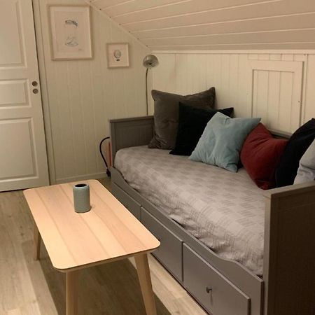 Bright And Cozy Apartment 1.5Km From City Centre Aurland Exterior photo