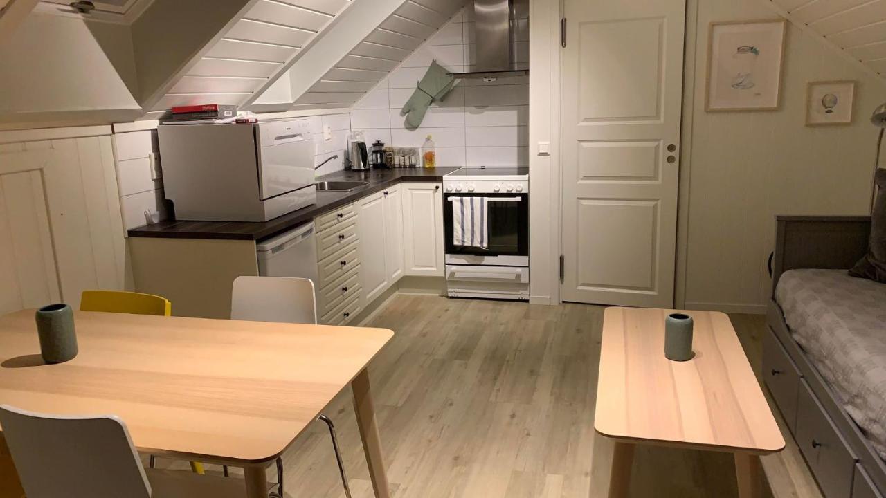 Bright And Cozy Apartment 1.5Km From City Centre Aurland Exterior photo